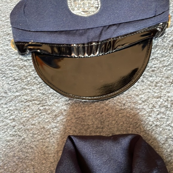 Police officer costume - Picture 3 of 4